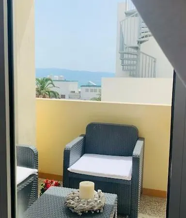 Seven House Poetto * Cagliari